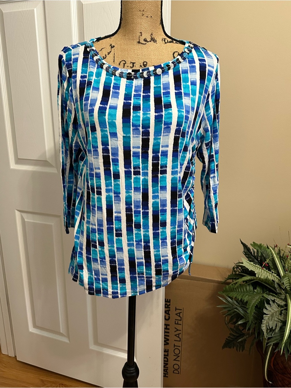 Ruby Rd. Women’s Ruched Side Top – Size Large - Picture 2 of 9